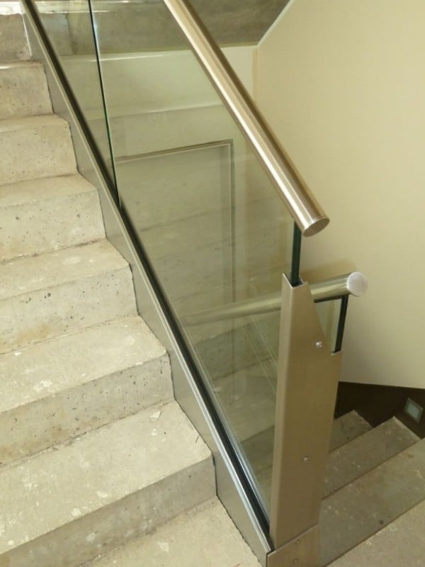 9. Treppe / Treppen aus Stahl und Edelstahl.